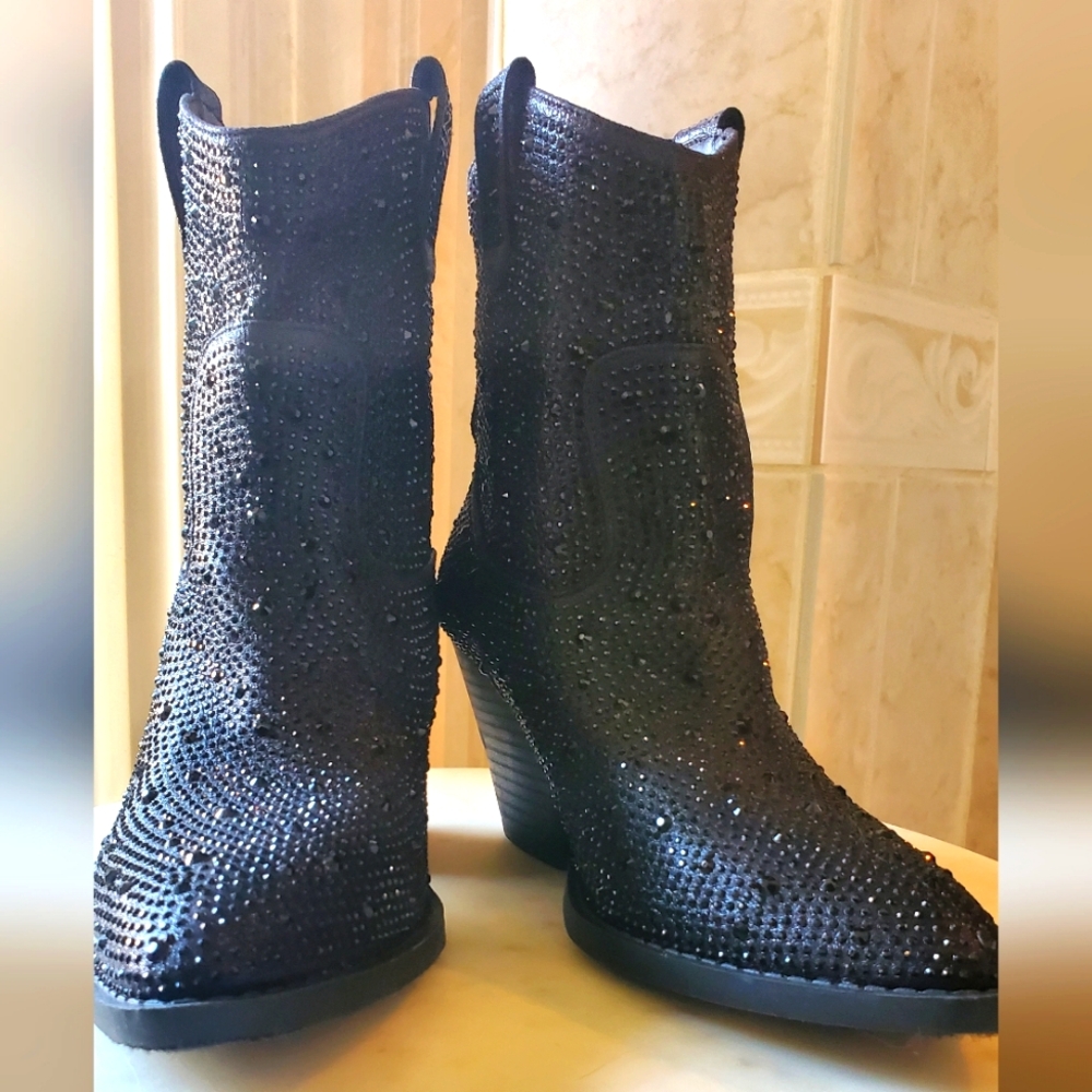 Black Rhinestone Cowboy Boots